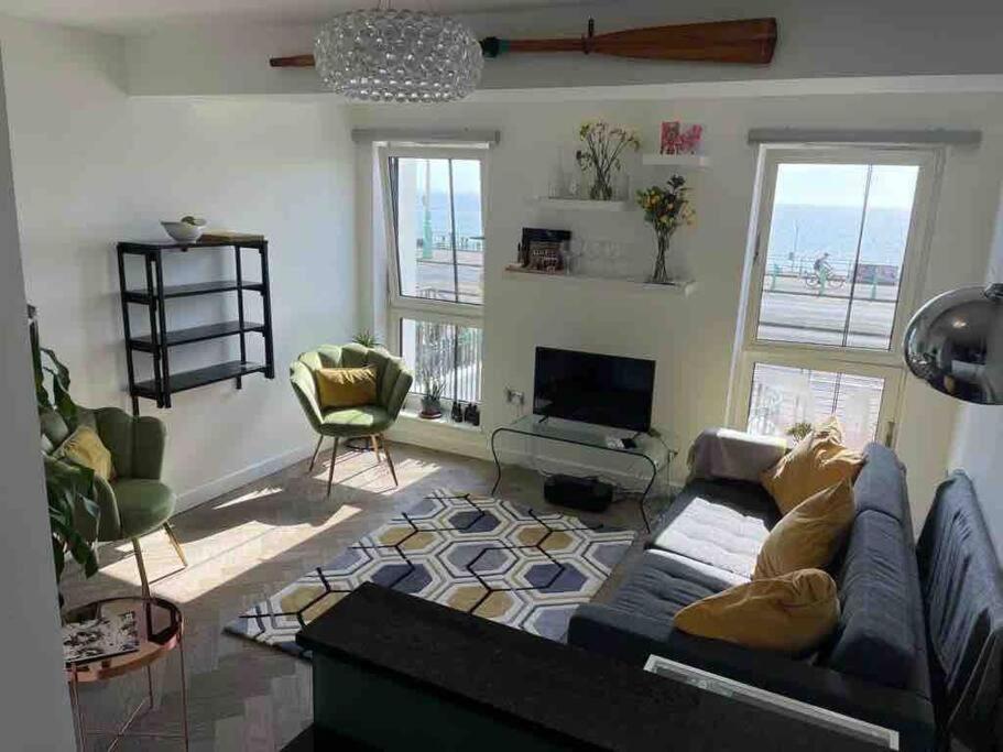 Sea View - 2 Bedroom - West Pier - Brighton Beach Экстерьер фото