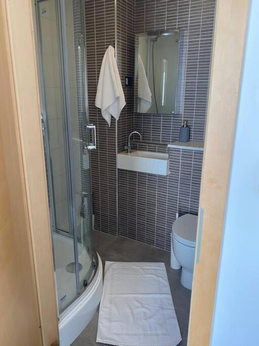 Sea View - 2 Bedroom - West Pier - Brighton Beach Экстерьер фото
