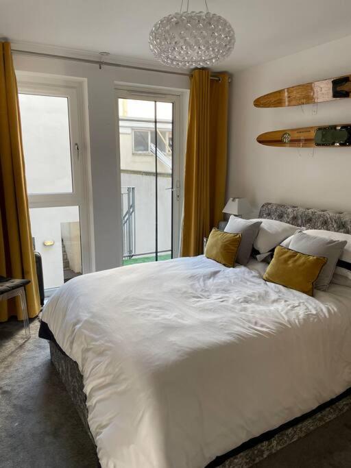 Sea View - 2 Bedroom - West Pier - Brighton Beach Экстерьер фото
