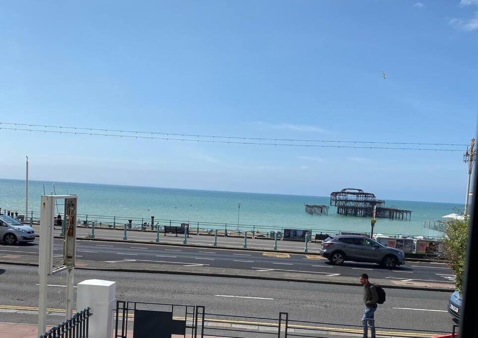 Sea View - 2 Bedroom - West Pier - Brighton Beach Экстерьер фото