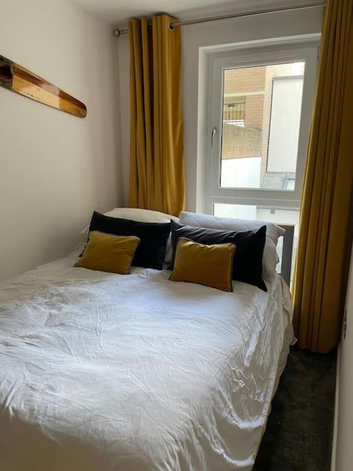 Sea View - 2 Bedroom - West Pier - Brighton Beach Экстерьер фото
