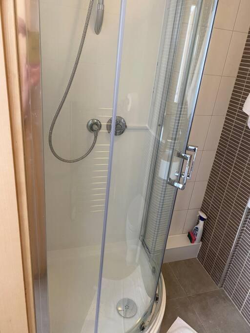Sea View - 2 Bedroom - West Pier - Brighton Beach Экстерьер фото
