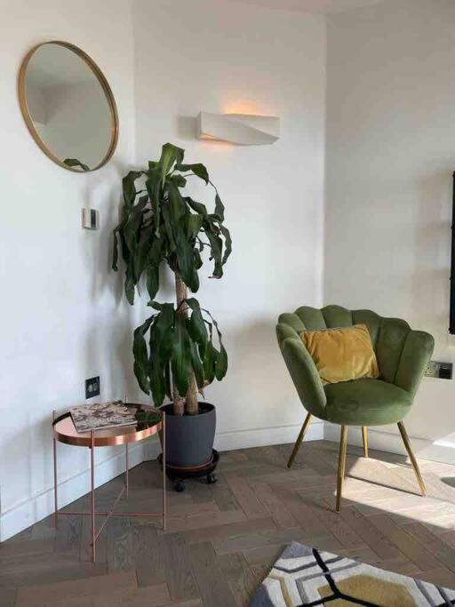 Sea View - 2 Bedroom - West Pier - Brighton Beach Экстерьер фото